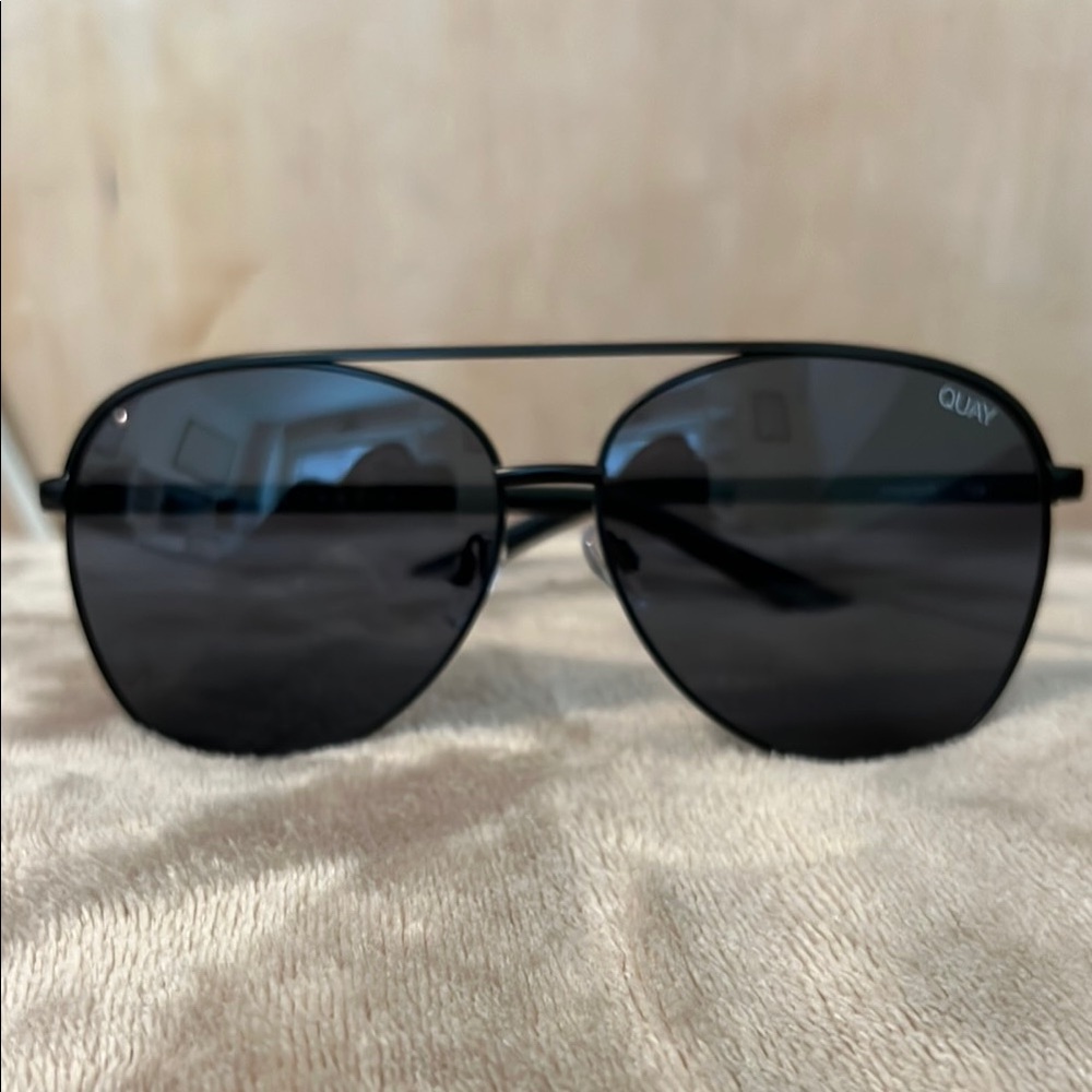 Quay Australia Black Aviator Sunglasses